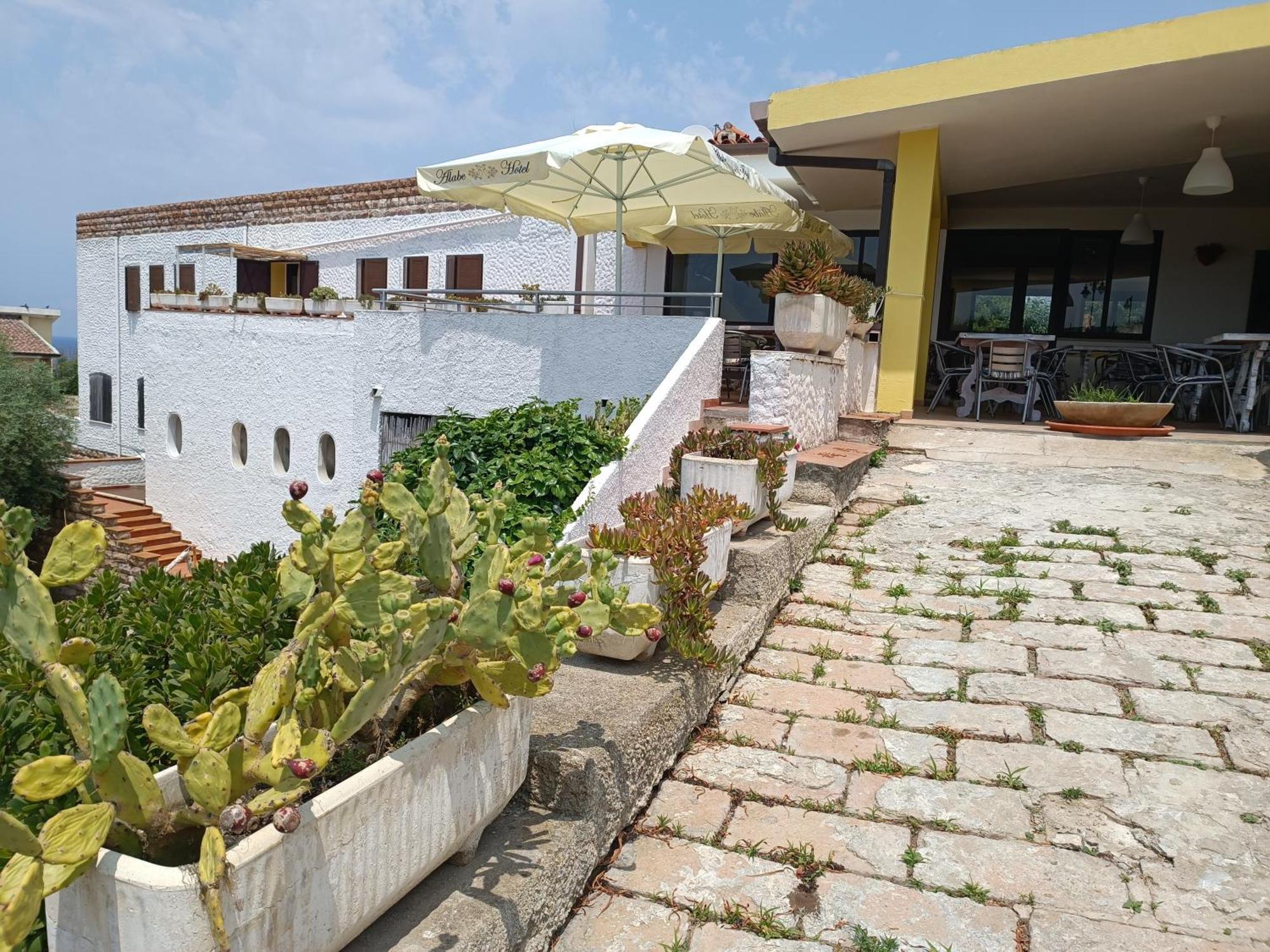 Alabe Hotel Marina Di 트레스누라게스 외부 사진